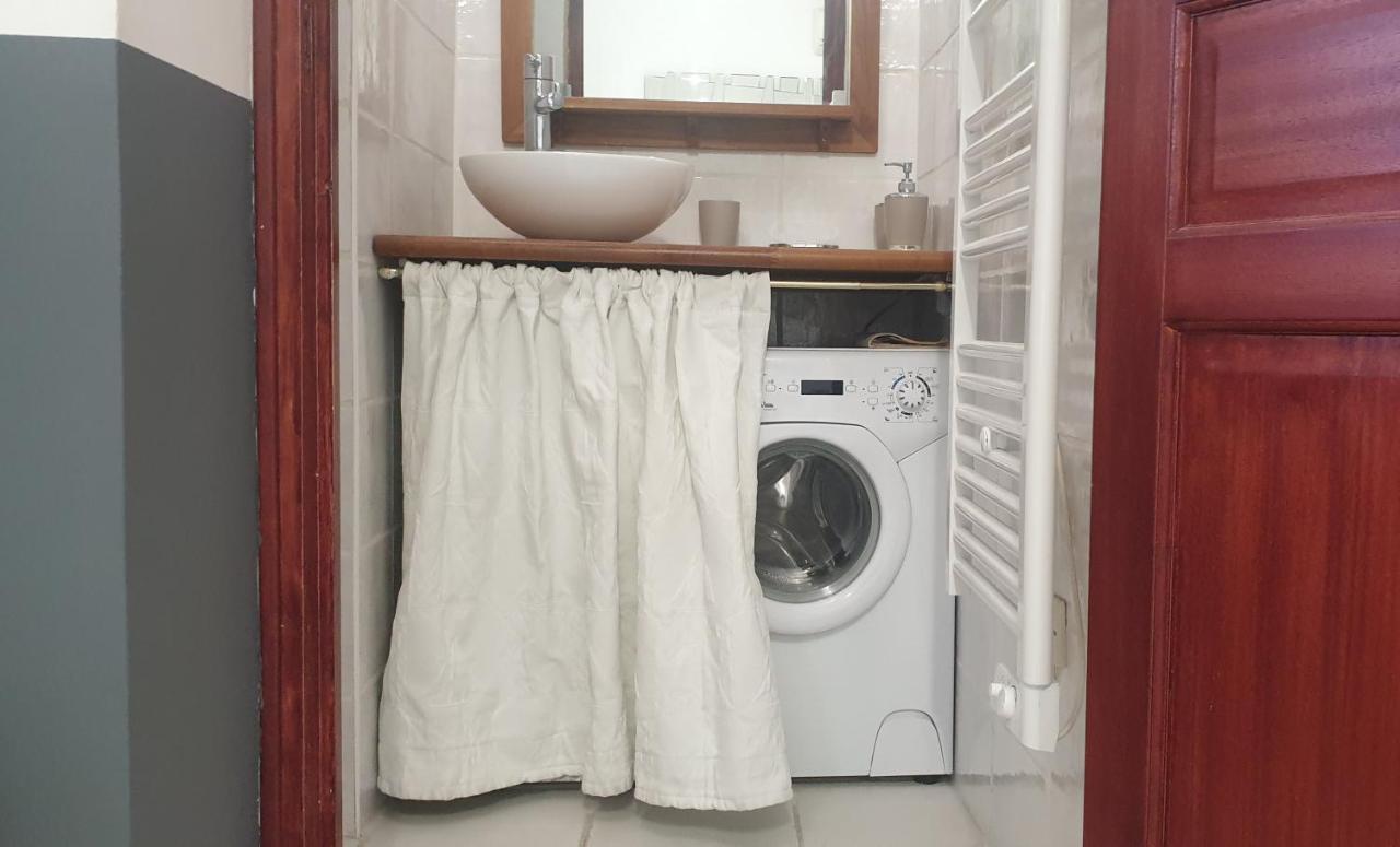 Les Vagues Bleues Apartment Ла Сиота Екстериор снимка