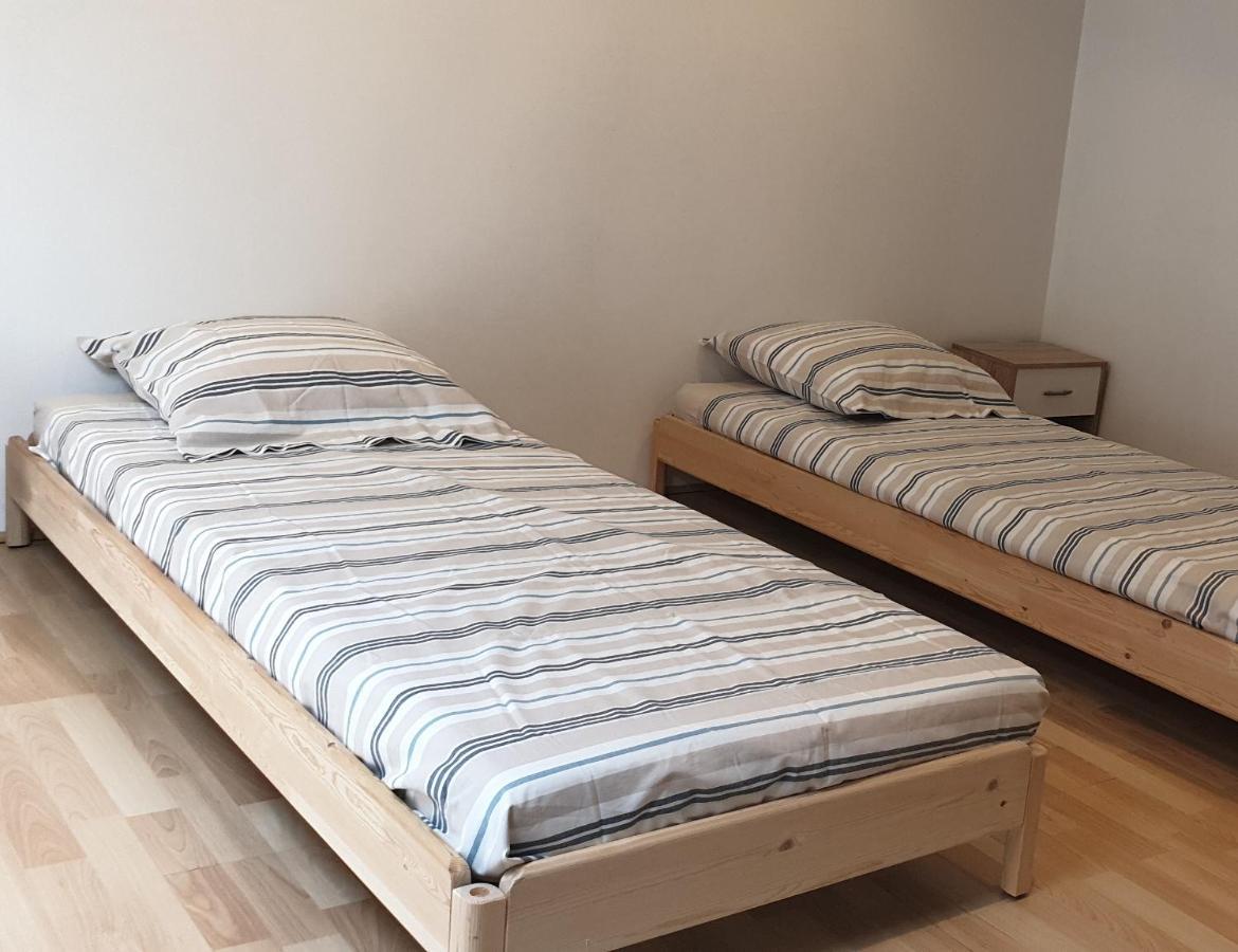 Les Vagues Bleues Apartment Ла Сиота Екстериор снимка